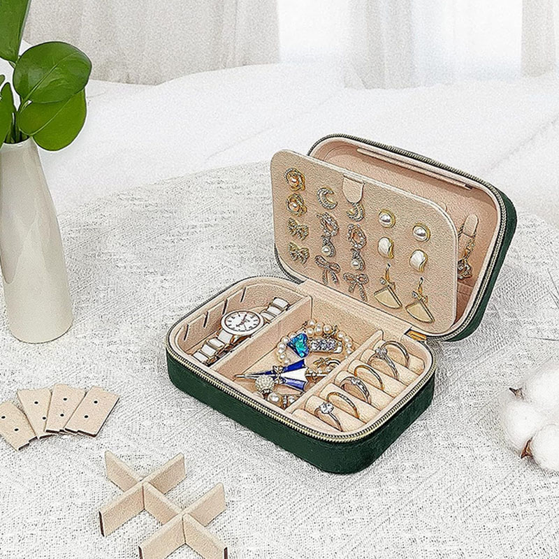 Travel on sale jewelry storage