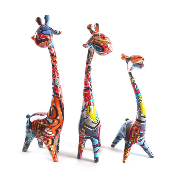 Set of 3 Resin Colorful Giraffes Sculpture Figurines Display Art Statue for Home Living Room Entryway Office