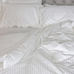 Cannon 100% Cotton King 6 Pieces Duvet Cover Set Sateen Luxury Bed Set Breathable and Smooth Cover with Duvet Cover Fitted Sheet and Pillow Cases White - Image 3