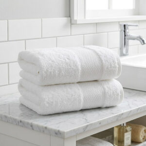 140 CM X 70 CM Thick 100 % Cotton Bath Towel Soft Quality Absorbent Towel for Daily Bathroom Use 1 Piece White